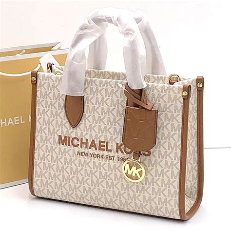 where i can buy best price of michael kors|michael kors retail stores.